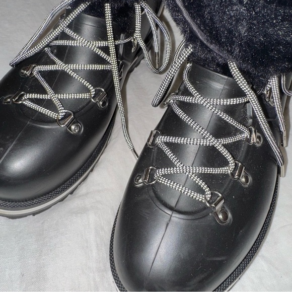 Michael Kors Black Lanis PVC & Faux Fur Rain Boot Sz 9 Reflective Laces - Picture 11 of 16